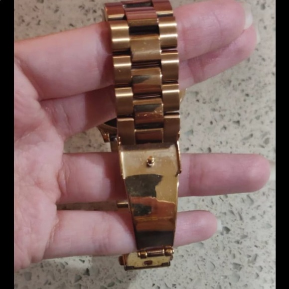 Generation 2 fossil smart watch - Picture 2 of 3